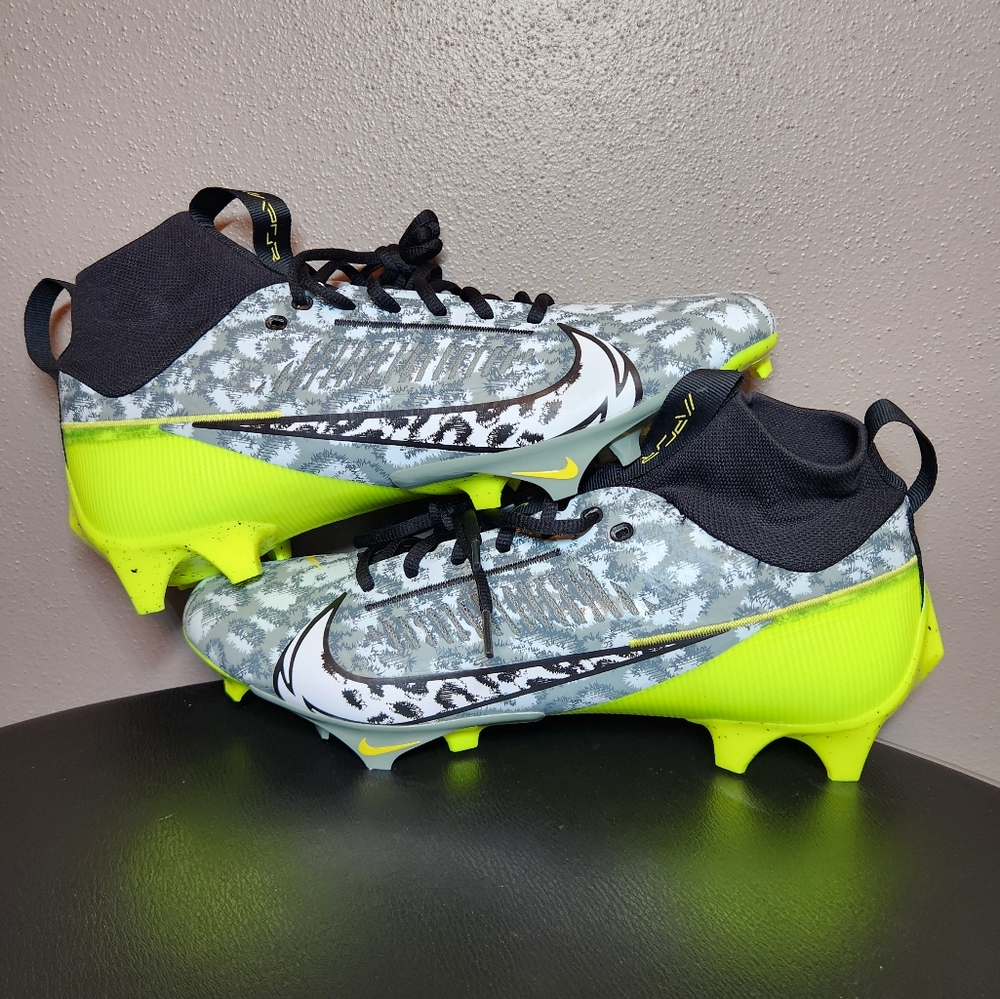 Nike Vapor Edge Pro 360 2 Football Cleats sz 12 New Men Grey/Yellow